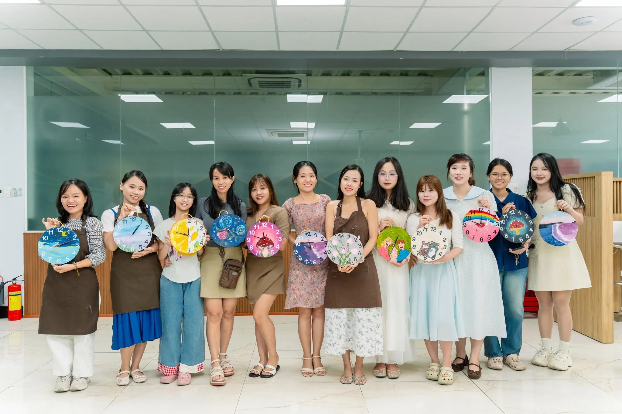 Celebrating Vietnamese Women’s Day with a Creative Wooden Clock Workshop 8